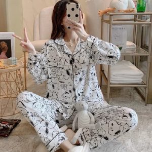 Snoopy women’s pajama set