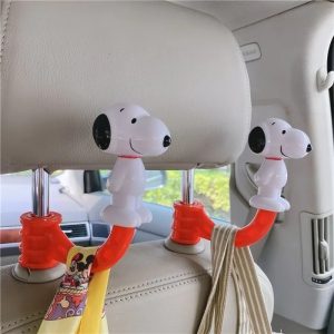Snoopy car seat back hook